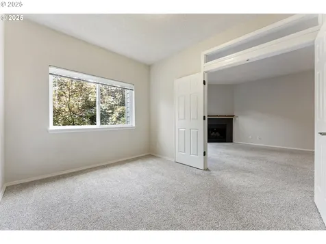 4320 S Corbett Avenue Portland OR 97239