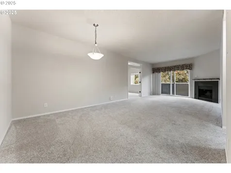 4320 S Corbett Avenue Portland OR 97239