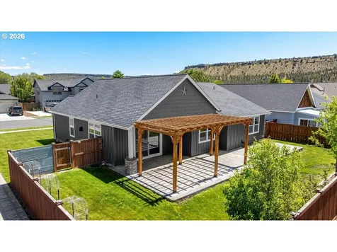 317 SE Pioneer Drive Prineville OR 97754