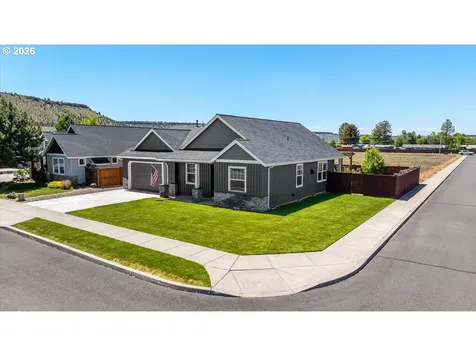 317 SE Pioneer Drive Prineville OR 97754