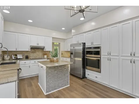 3312 NW 116th Way Vancouver WA 98685