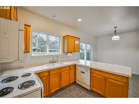 59388 Alderwood Court St. Helens OR 97051