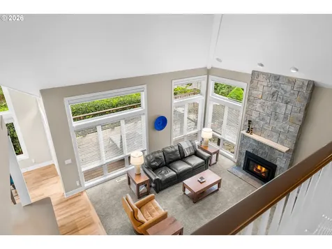 2432 SW Huber Court Portland OR 97219