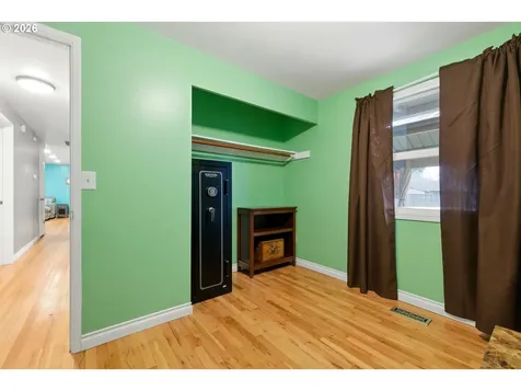 1530 SE 140th Avenue Portland OR 97233