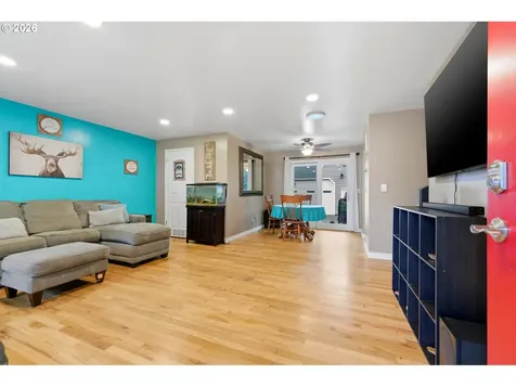 1530 SE 140th Avenue Portland OR 97233
