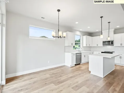 3447 NE Justus Avenue Estacada OR 97023