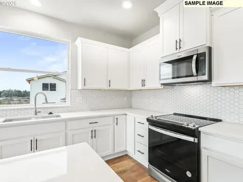 3447 NE Justus Avenue Estacada OR 97023