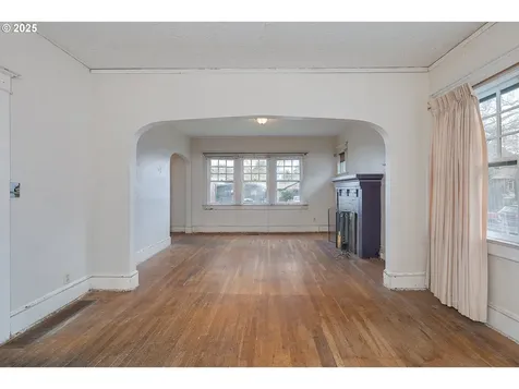 5417 NE 15th Avenue Portland OR 97211