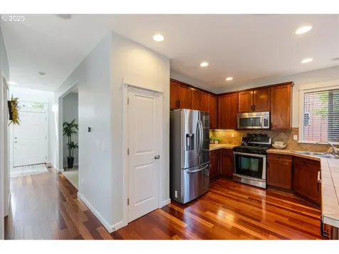 4615 SE Olivewood Street Hillsboro OR 97123