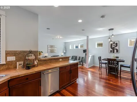 4615 SE Olivewood Street Hillsboro OR 97123