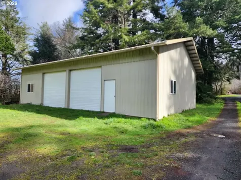 45366 Highway 101 Langlois OR 97450
