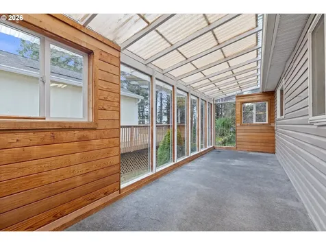 3607 NW Port Avenue Lincoln City OR 97367