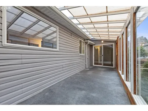 3607 NW Port Avenue Lincoln City OR 97367