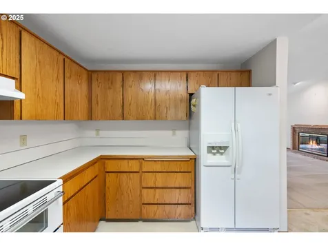 407 SE 202nd Avenue Portland OR 97233