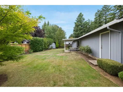 407 SE 202nd Avenue Portland OR 97233