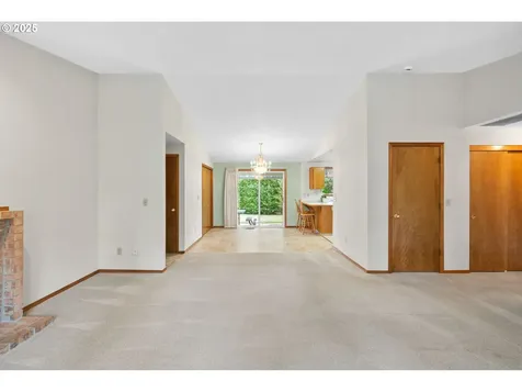 407 SE 202nd Avenue Portland OR 97233