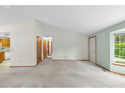 407 SE 202nd Avenue Portland OR 97233