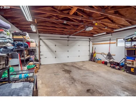 732 53rd Street Springfield OR 97478