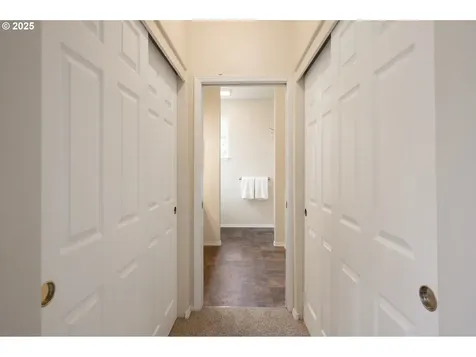 7435 SW 49th Court Portland OR 97219