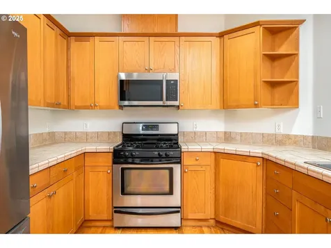 1113 W Powell Boulevard Gresham OR 97030
