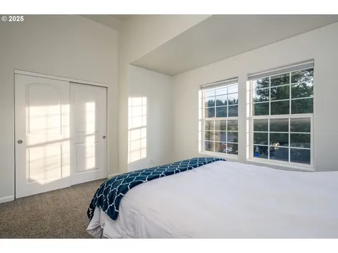 1113 W Powell Boulevard Gresham OR 97030