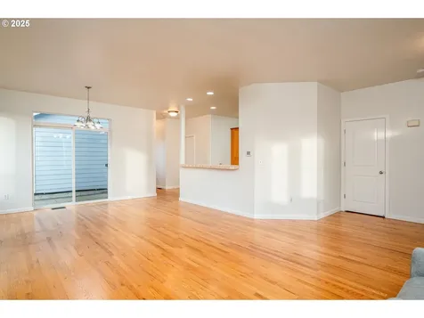 1113 W Powell Boulevard Gresham OR 97030