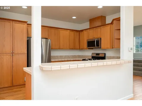 1113 W Powell Boulevard Gresham OR 97030
