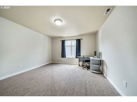 33800 NE Erin Drive Scappoose OR 97056