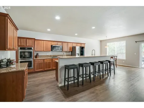 33800 NE Erin Drive Scappoose OR 97056