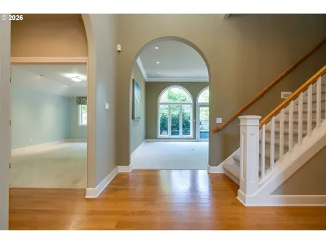 1081 NW Baker Crest Court Mcminnville OR 97128