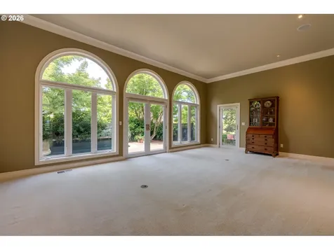 1081 NW Baker Crest Court Mcminnville OR 97128