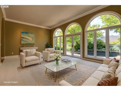 1081 NW Baker Crest Court Mcminnville OR 97128