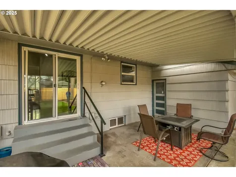 14105 SE Stephens Street Portland OR 97233