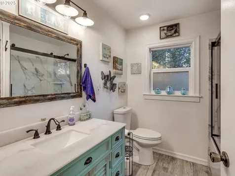 299 SW 3rd Avenue Canby OR 97013