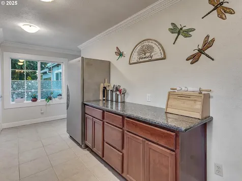 299 SW 3rd Avenue Canby OR 97013