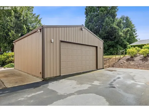 16355 NE Leander Drive Sherwood OR 97140