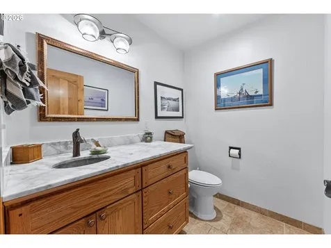94621 N Bank Rogue River Road Gold Beach OR 97444