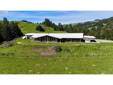 94621 N Bank Rogue River Road Gold Beach OR 97444