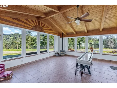94621 N Bank Rogue River Road Gold Beach OR 97444