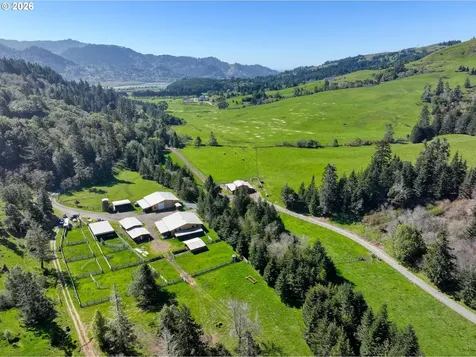 94621 N Bank Rogue River Road Gold Beach OR 97444