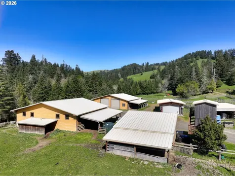94621 N Bank Rogue River Road Gold Beach OR 97444