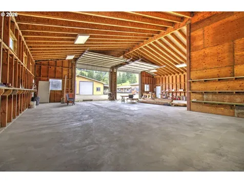 94621 N Bank Rogue River Road Gold Beach OR 97444