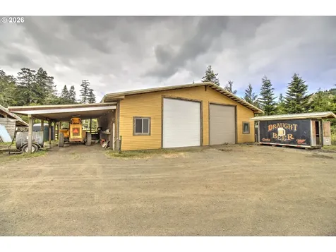 94621 N Bank Rogue River Road Gold Beach OR 97444