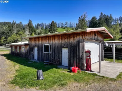 94621 N Bank Rogue River Road Gold Beach OR 97444