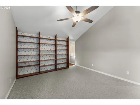 10220 SW Paulina Drive Tualatin OR 97062