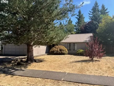 10220 SW Paulina Drive Tualatin OR 97062