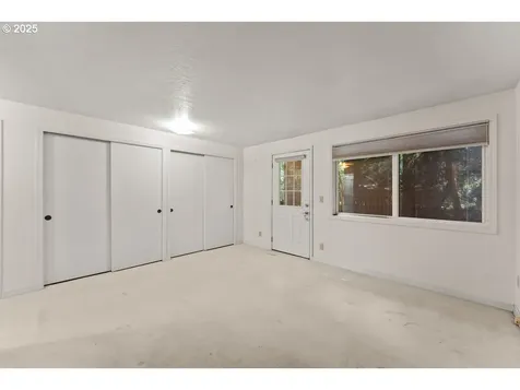 10220 SW Paulina Drive Tualatin OR 97062