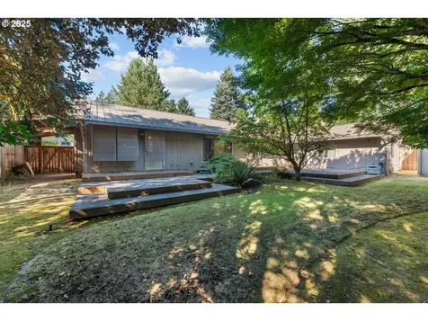 10220 SW Paulina Drive Tualatin OR 97062