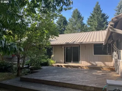 10220 SW Paulina Drive Tualatin OR 97062