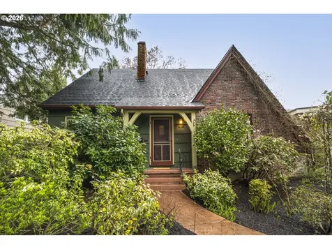 6038 NE 29th Avenue Portland OR 97211
